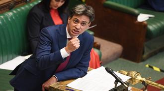 Βρετανία: Πλαίσιο για την Επιτάχυνση των Αιολικών και Ηλιακών Έργων